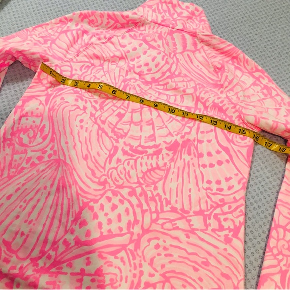 ⭐️🌟Lilly Pulitzer Pink Shells 1/4 Partial Zip Terry Sweatshirt Sz XS - Picture 11 of 13